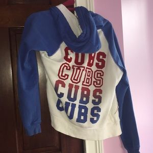 Cubs sweatshirt